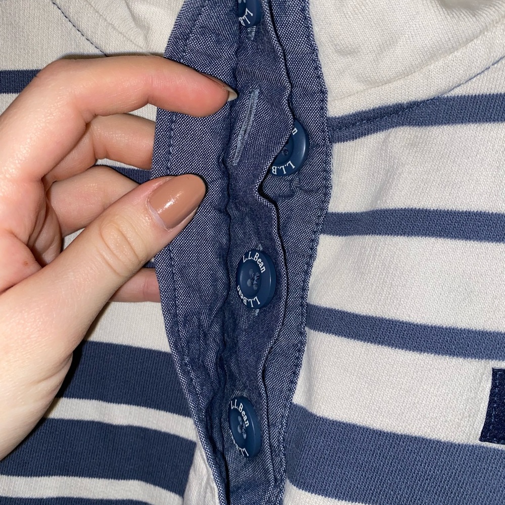 LLBean pullover - Picture 3 of 9